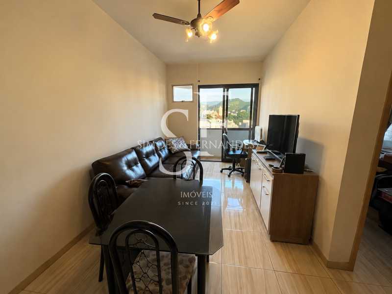 Conheça 4. do imóvel - Praça da Bandeira - Rua Paraíba. Apartamento 2 quartos sendo 1 suíte, sala ampla e 1 vaga na escritura. - BTAP22452 - 5 4. - 5