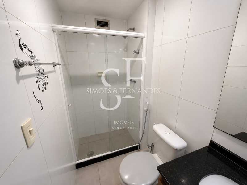 Conheça 5. do imóvel - Praça da Bandeira - Rua Paraíba. Apartamento 2 quartos sendo 1 suíte, sala ampla e 1 vaga na escritura. - BTAP22452 - 11 5. - 11