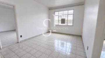 Oportunidade - Méier- Rua Dias da Cruz- Apartamento desocupado, 3 quartos, dependência completa. - BTAP31713