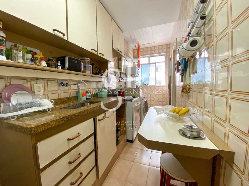 Conheça MaracanãRuaIbiturunaApartamen do imóvel - Maracanã - Rua Ibituruna - Apartamento 2 quartos, varanda, dependência completa, 1 vaga. - BTAP22516 - 17 MaracanãRuaIbiturunaApartamen - 17
