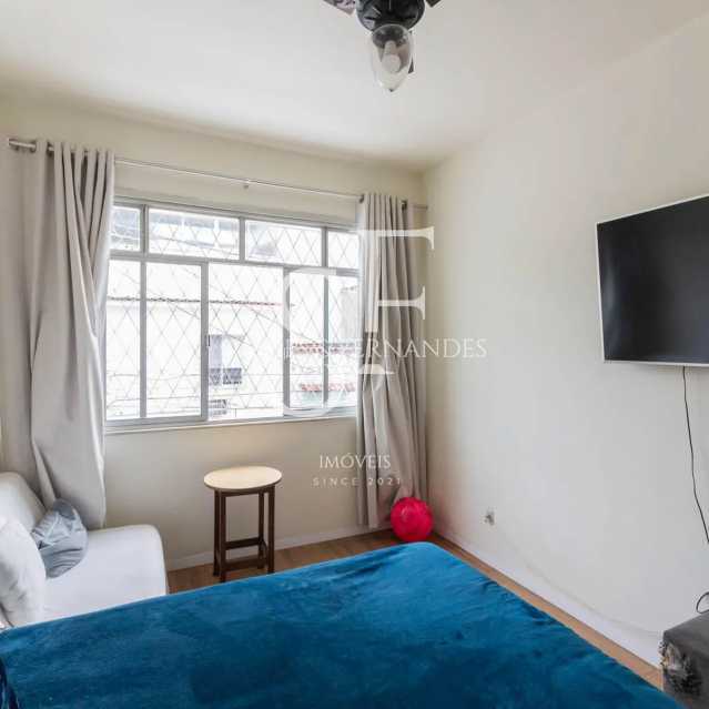 Conheça 10 do imóvel - Tijuca- Travessa Frei Rogério- Casa duplex, 3 quartos, suíte, dependência, piscina e churrasqueira. 2 vagas. - BTCN40027 - 10 10 - 10