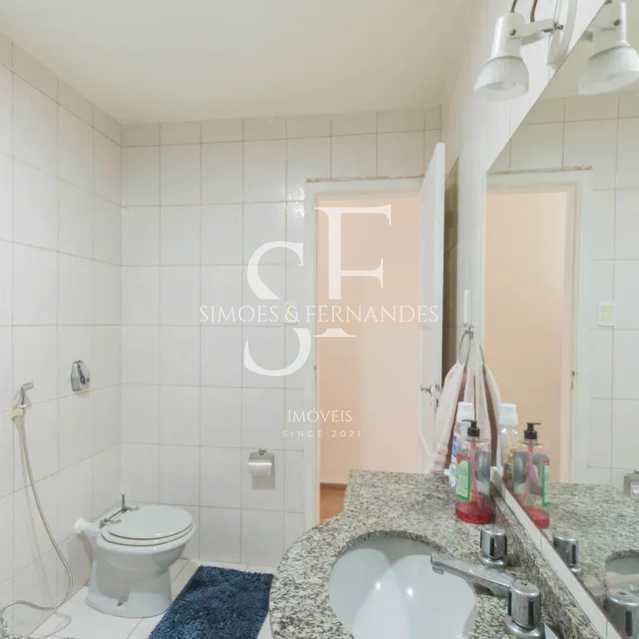 Conheça 23 do imóvel - Tijuca- Travessa Frei Rogério- Casa duplex, 3 quartos, suíte, dependência, piscina e churrasqueira. 2 vagas. - BTCN40027 - 23 23 - 23
