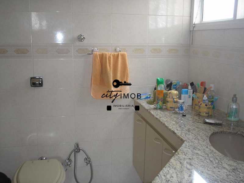 FOTO12 - 12