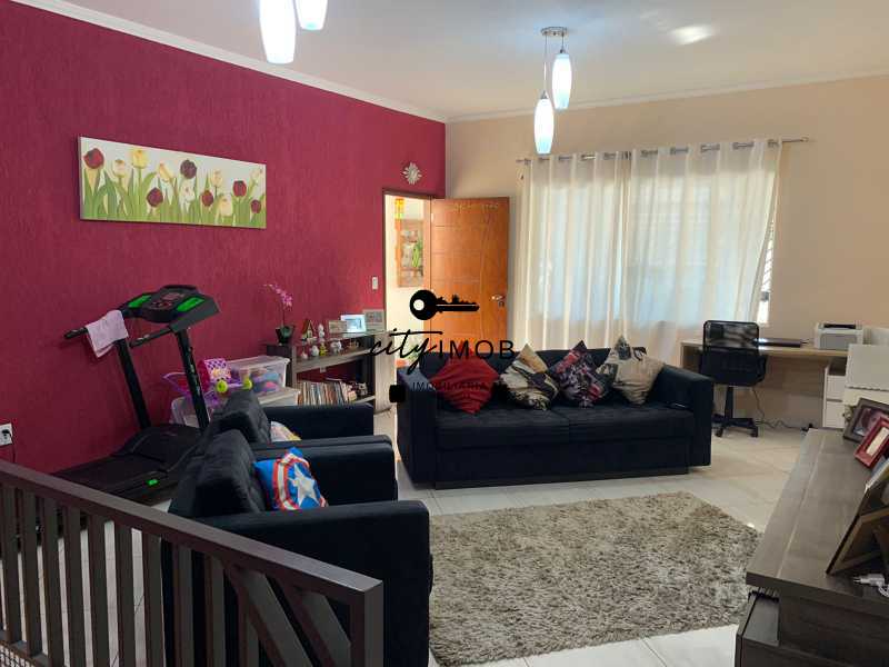 SALA - 12
