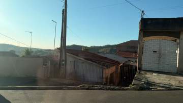 Casa 3 quartos à venda Jardim Andrade, Pedreira - R$ 350.000 - CYCA30110