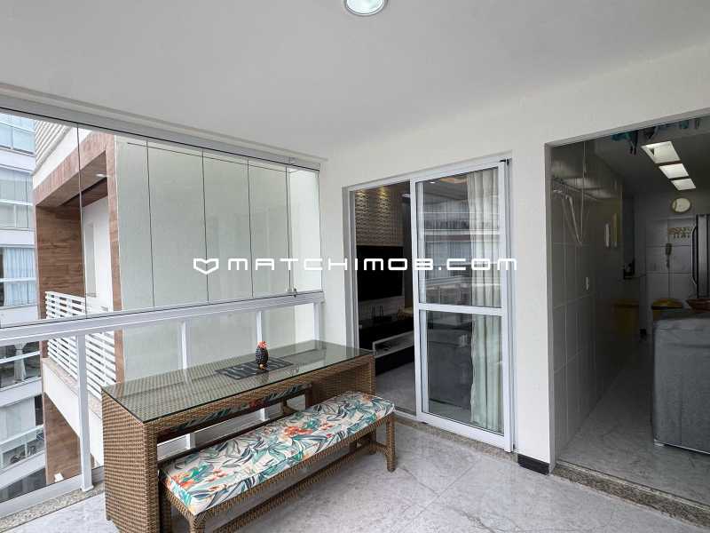 Frames Residence - 12