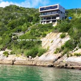 Condomínio Pontal do Atalaia - A famosa casa de vidro em Arraial ! Potencial para ser algo único e impressionantes! Oportunidade! - 419CA