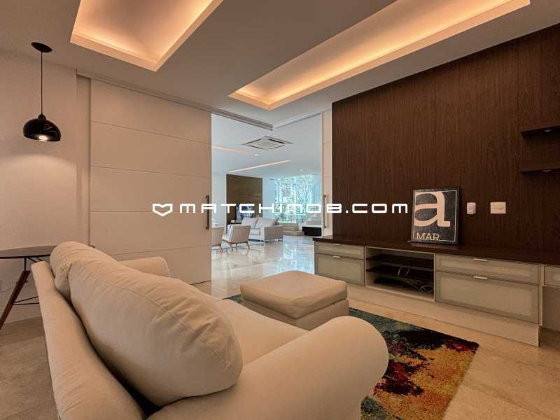 DEL LAGO - 8