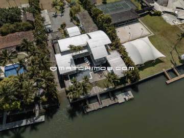 Condomínio Portobello Resort e Safári - Ótima localização - Casa à venda no canal com deck no Portobello Resort e Safari - 87CA