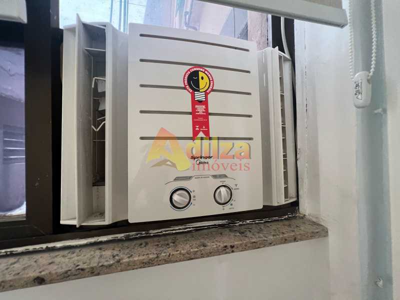Conheça Imagem do WhatsApp de 2025-03- do imóvel - Apartamento à venda Rua Senador Dantas, Centro, Rio de Janeiro - R$ 320.000 - TIAP20764 - 17 Imagem do WhatsApp de 2025-03- - 17