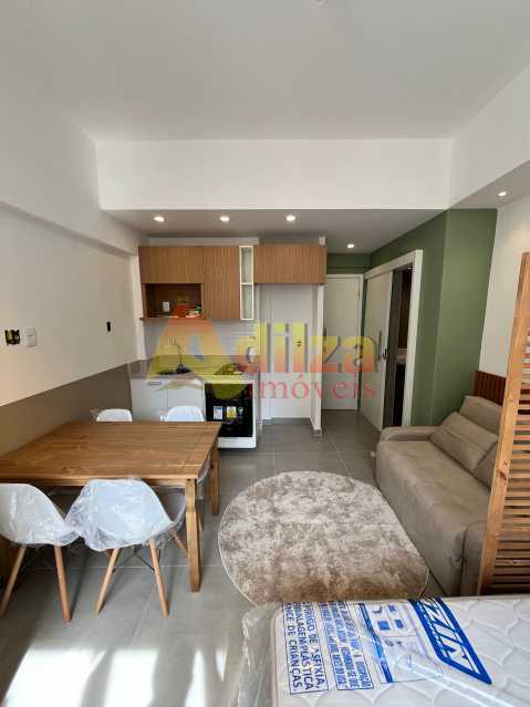Conheça Imagem do WhatsApp de 2025-01- do imóvel - Apartamento à venda Centro, Rio de Janeiro - R$ 299.000 - TIAP00028 - 4 Imagem do WhatsApp de 2025-01- - 4