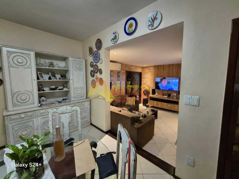 Conheça Imagem do WhatsApp de 2025-04- do imóvel - Casa de Vila 3 quartos à venda Tijuca, Rio de Janeiro - R$ 580.000 - TICV30042 - 7 Imagem do WhatsApp de 2025-04- - 7