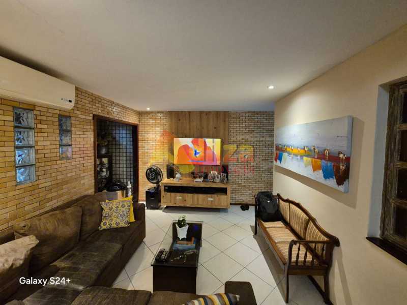 Conheça Imagem do WhatsApp de 2025-04- do imóvel - Casa de Vila 3 quartos à venda Tijuca, Rio de Janeiro - R$ 580.000 - TICV30042 - 6 Imagem do WhatsApp de 2025-04- - 6