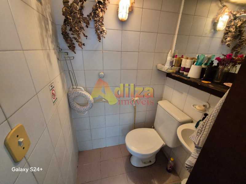 Conheça Imagem do WhatsApp de 2025-04- do imóvel - Casa de Vila 3 quartos à venda Tijuca, Rio de Janeiro - R$ 580.000 - TICV30042 - 30 Imagem do WhatsApp de 2025-04- - 30