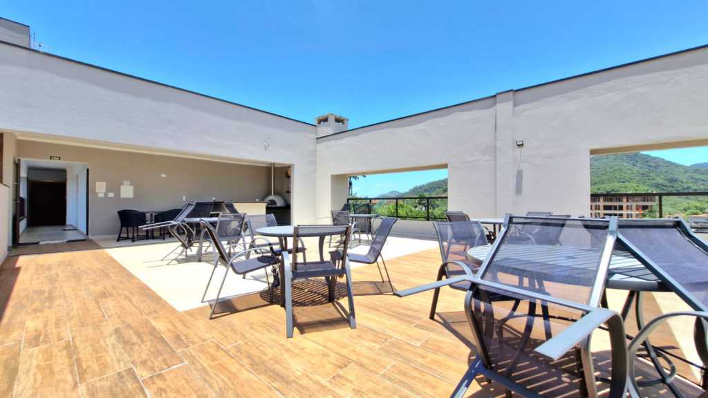 Apartamento de Alto Padrão à V - 2