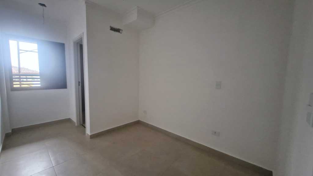 Apartamento de Alto Padrão à V - 8