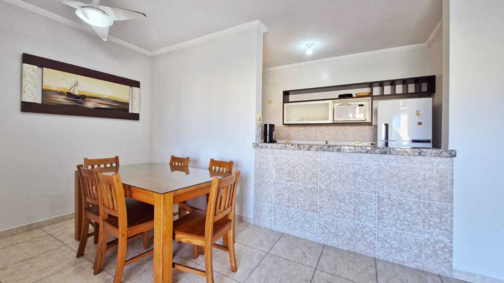 Apartamento de Alto Padrão à V - 3