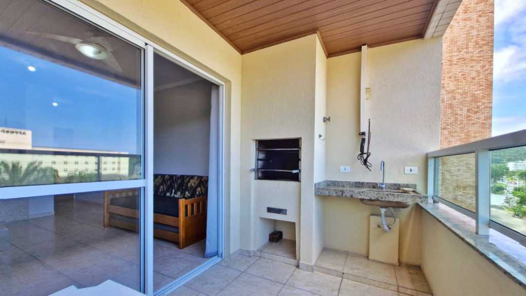 Apartamento de Alto Padrão à V - 7