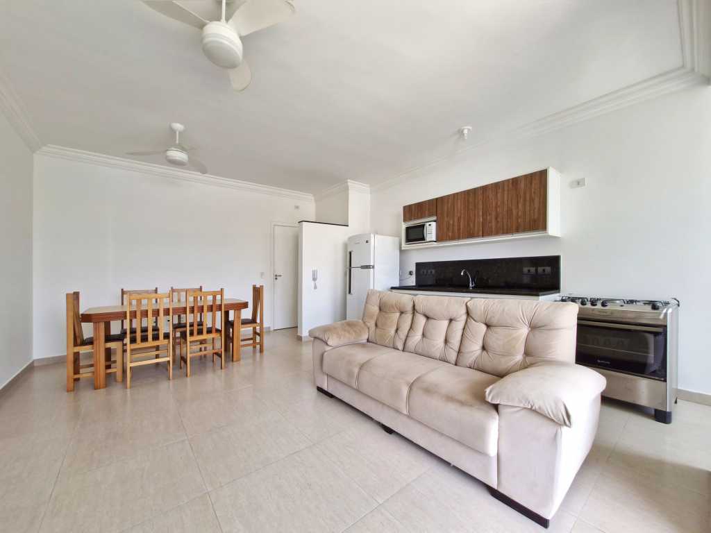 Apartamento de Alto Padrão no - 4