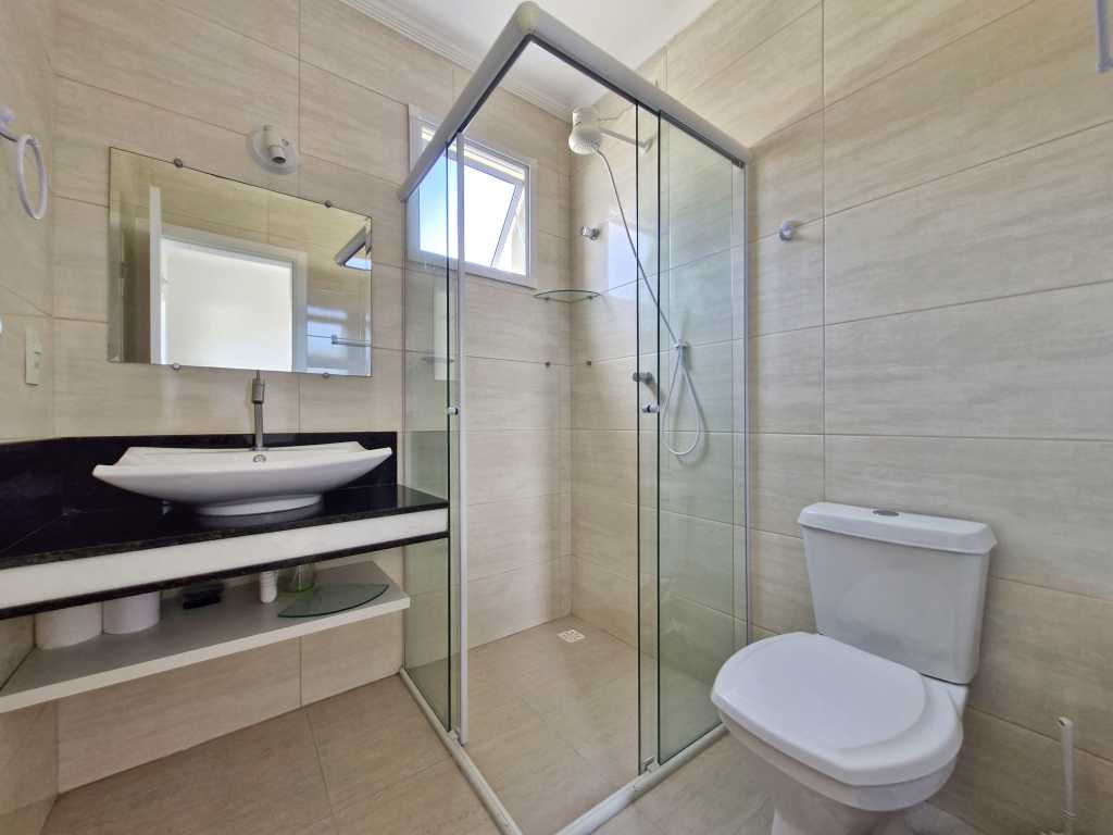 Apartamento de Alto Padrão no - 9