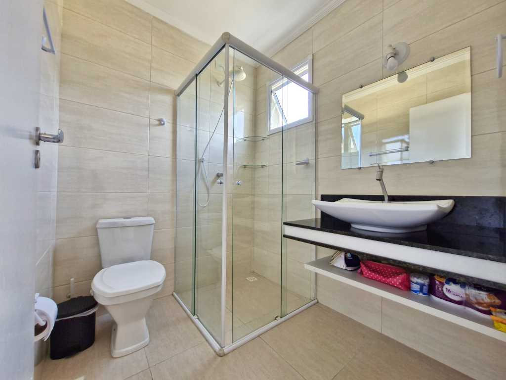 Apartamento de Alto Padrão no - 12