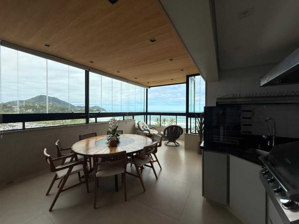 Cobertura mobiliada com 224 m² de Área Total em Ubatuba/SP - SZCO40012