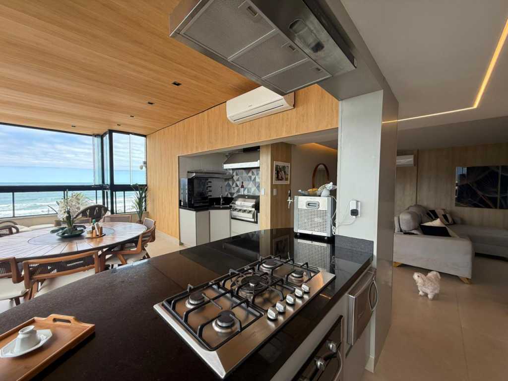 Cobertura mobiliada com 224 m² de Área Total em Ubatuba/SP - SZCO40012