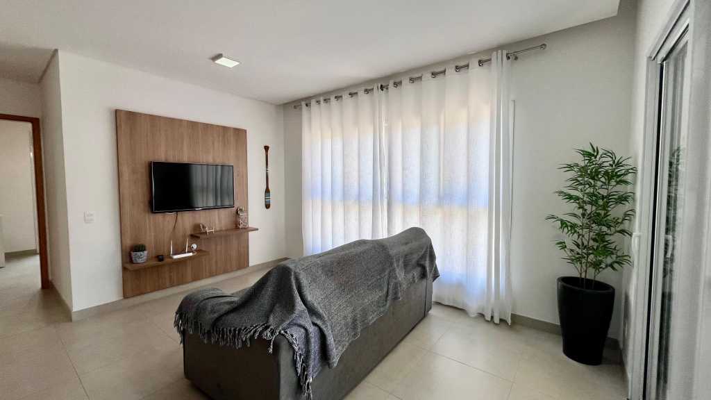 WhatsApp Image 2026-01-12 at 1 - 5