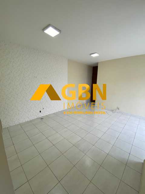 e4b473d5-9e02-4f01-ad57-93e8dc - 6