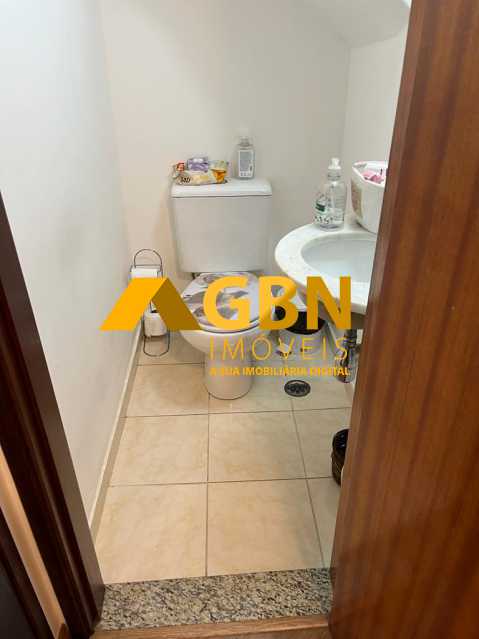 fd134a52-6a25-42d4-9664-02186e - 11