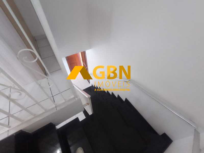 4d08b08e-4972-4c46-b0e6-d4ac6f - 9