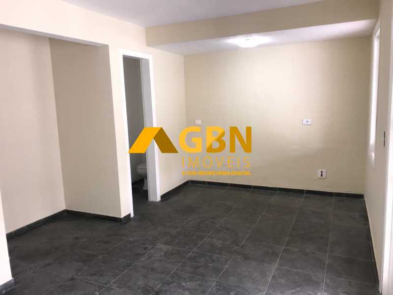 c8e0a680-86f8-4aec-81a7-b44f92 - 18