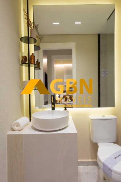 a9b404c6-4574-4dda-b4cc-bdb36e - 12