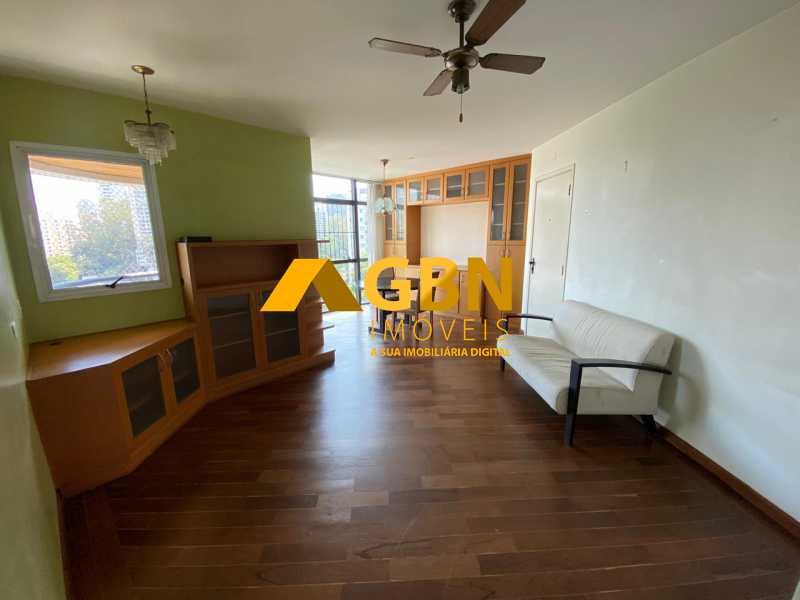 b8458f1f-9b92-4f98-ae17-bc2d78 - 3