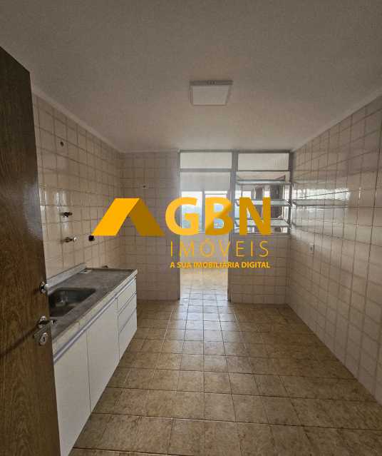 8a130ecc-93be-48fb-aaf1-f3e251 - 5