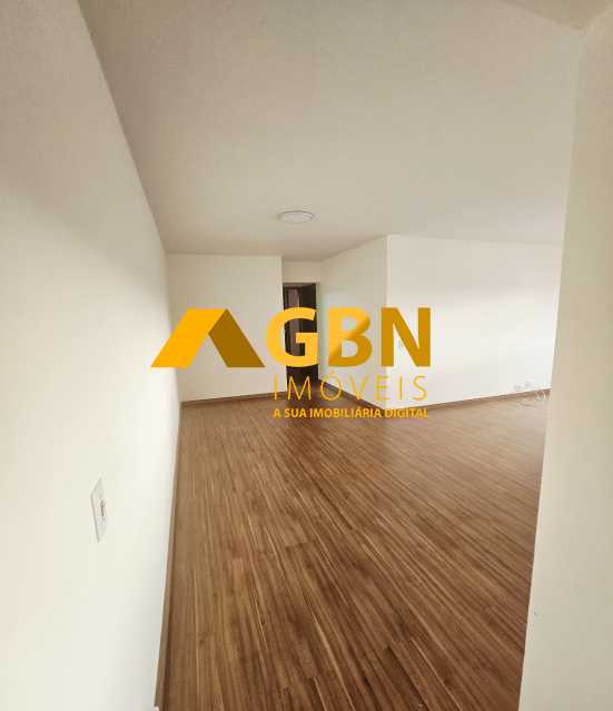 481b87b0-dc0a-4aaa-886b-da86c8 - 3