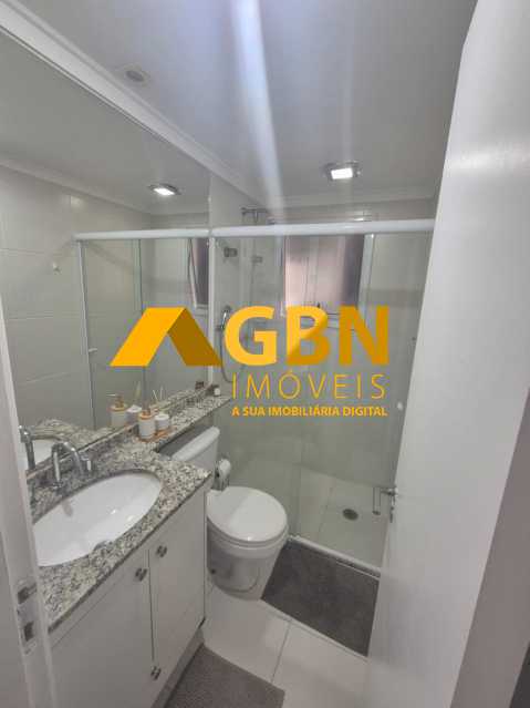 b7219a53-90de-4ee0-a3a3-e85238 - 11