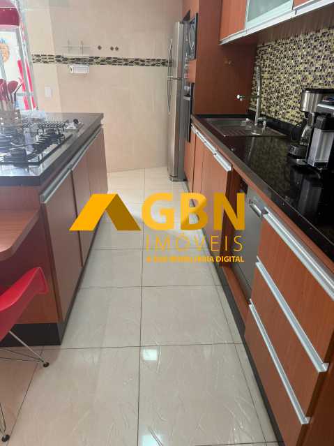 4be72374-009a-4ae4-bc5d-6ebcc9 - 4