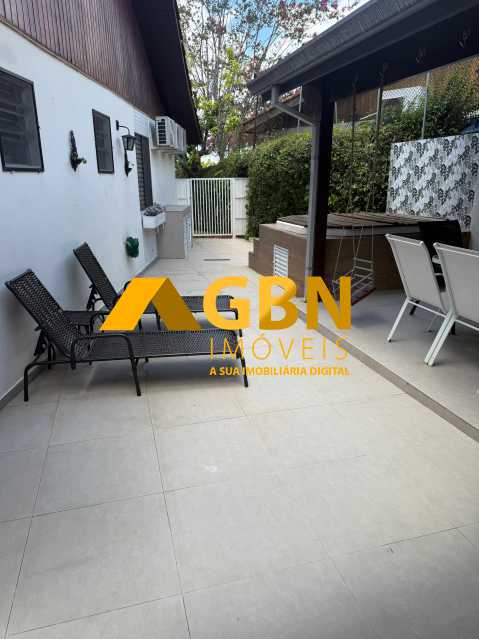 a392acec-8f10-49da-851e-d9437c - 20