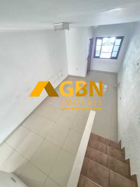 a647b392-dc4b-4fd0-95e9-930ea0 - 3