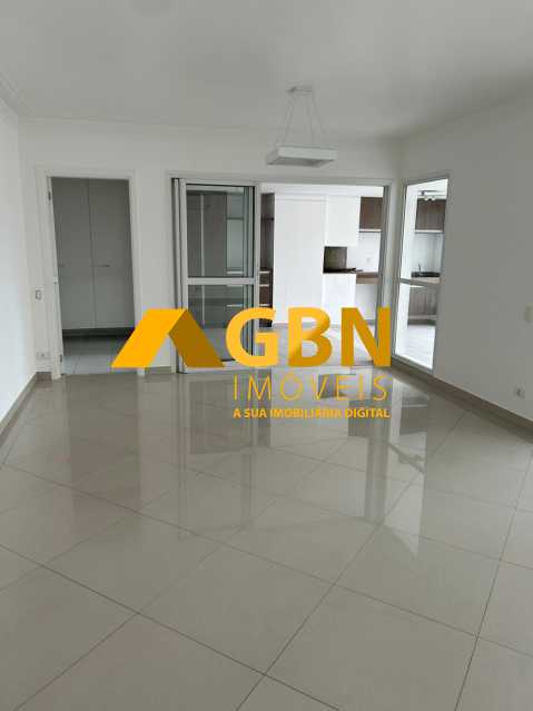 5bb49f95-d18c-4668-9fbb-fc78b1 - 1