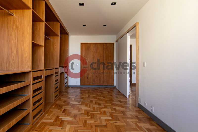09_closet_1 - 14