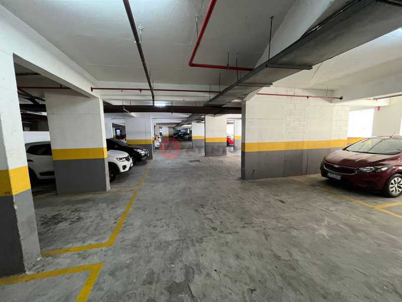 Conheça Garagem do imóvel - Apartamento 2 quartos para alugar Rio de Janeiro,RJ Madureira - R$ 1.300 - AIAP20037 - 23 Garagem - 23