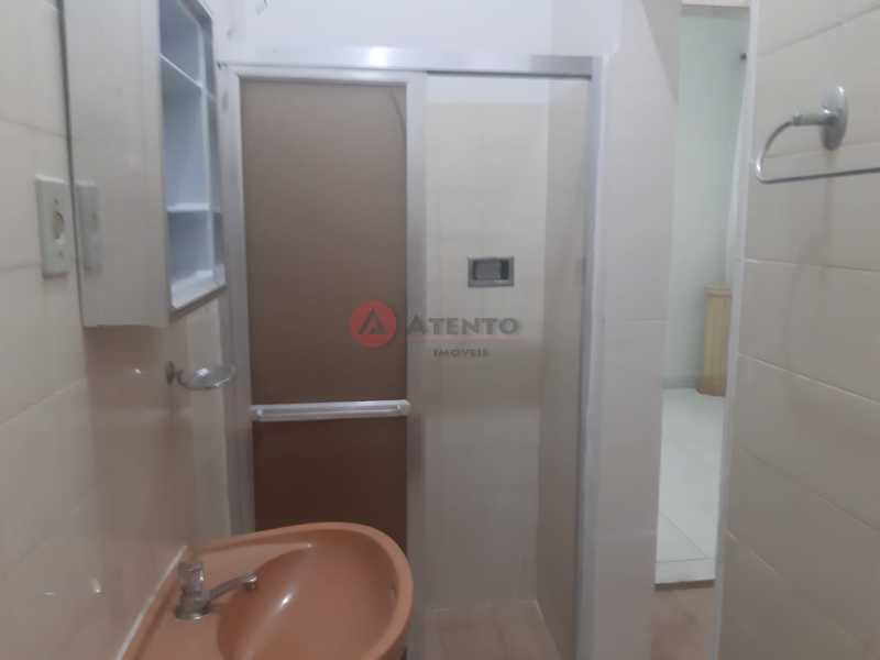 Banheiro social - 18