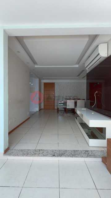 Sala,,,. - 3