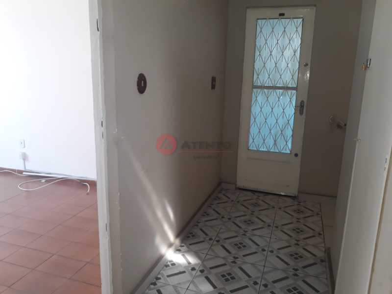 ENTRADA PELA SALA E COZINHA. - 9