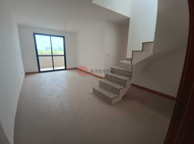 Sala,,,. - 3