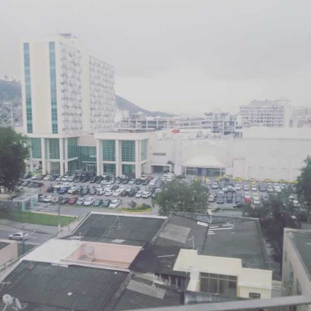 Vista da sala. - 1