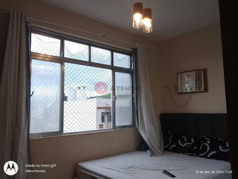 Quarto casal. - 12