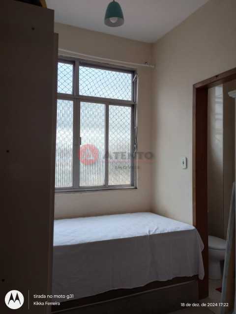 Quarto pequemo,,,,. - 13